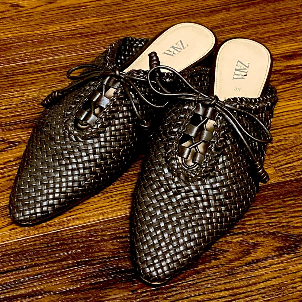 Zara mules. Brown. Excellent condition.